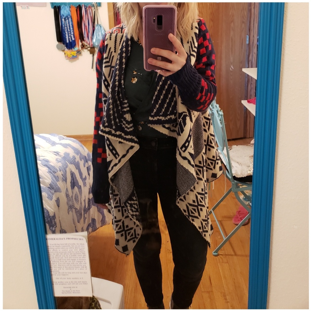 Buckle cardigan